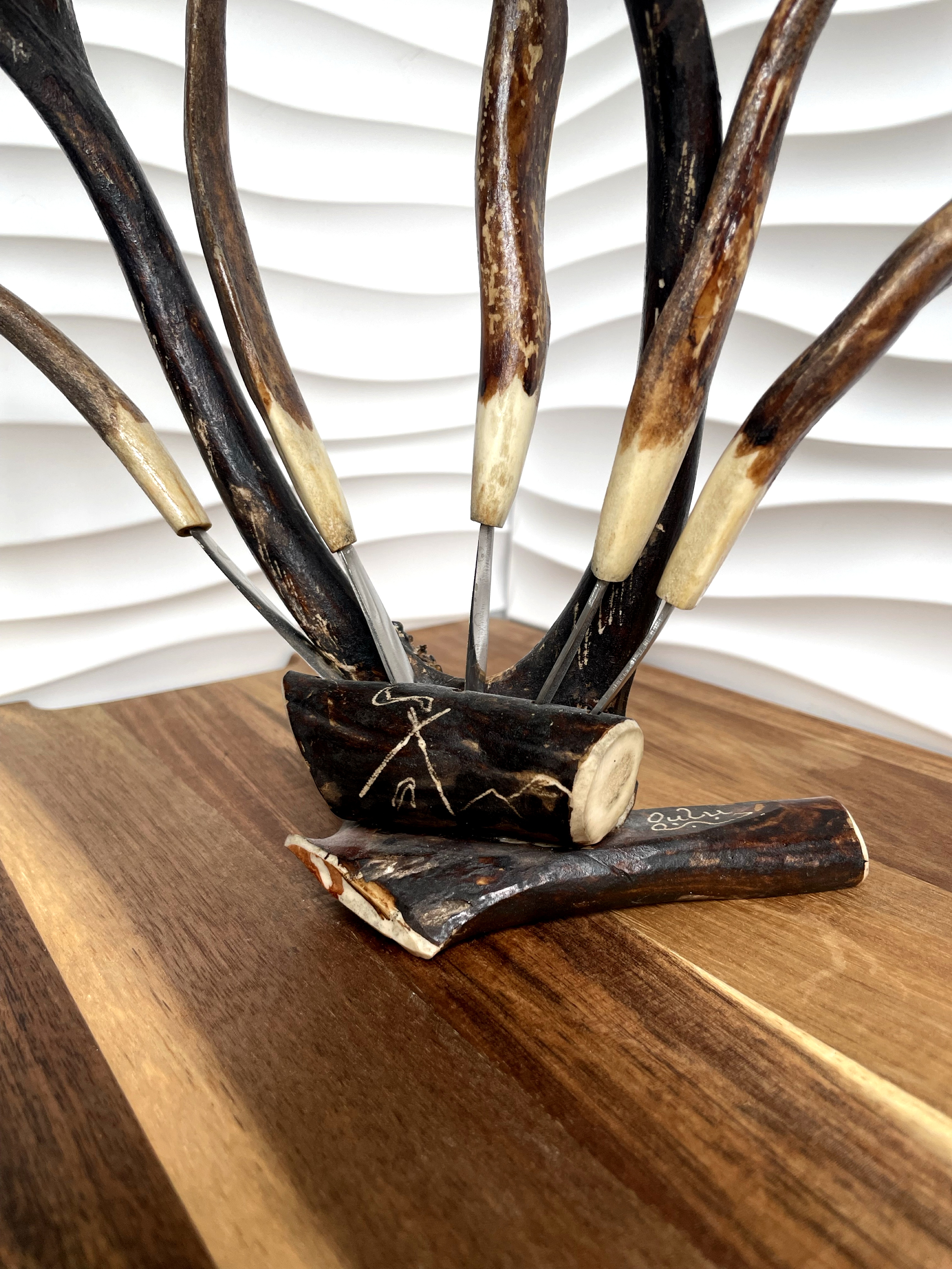 Antler Knives 1