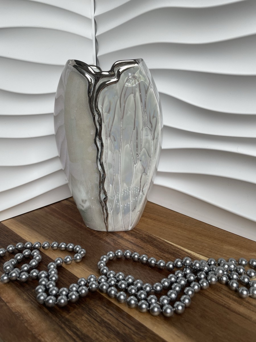 Royal Porcelain Vase 6